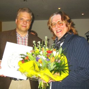 Goldene Ehrennadel für die Schriftstellerin Elisabeth Graul
